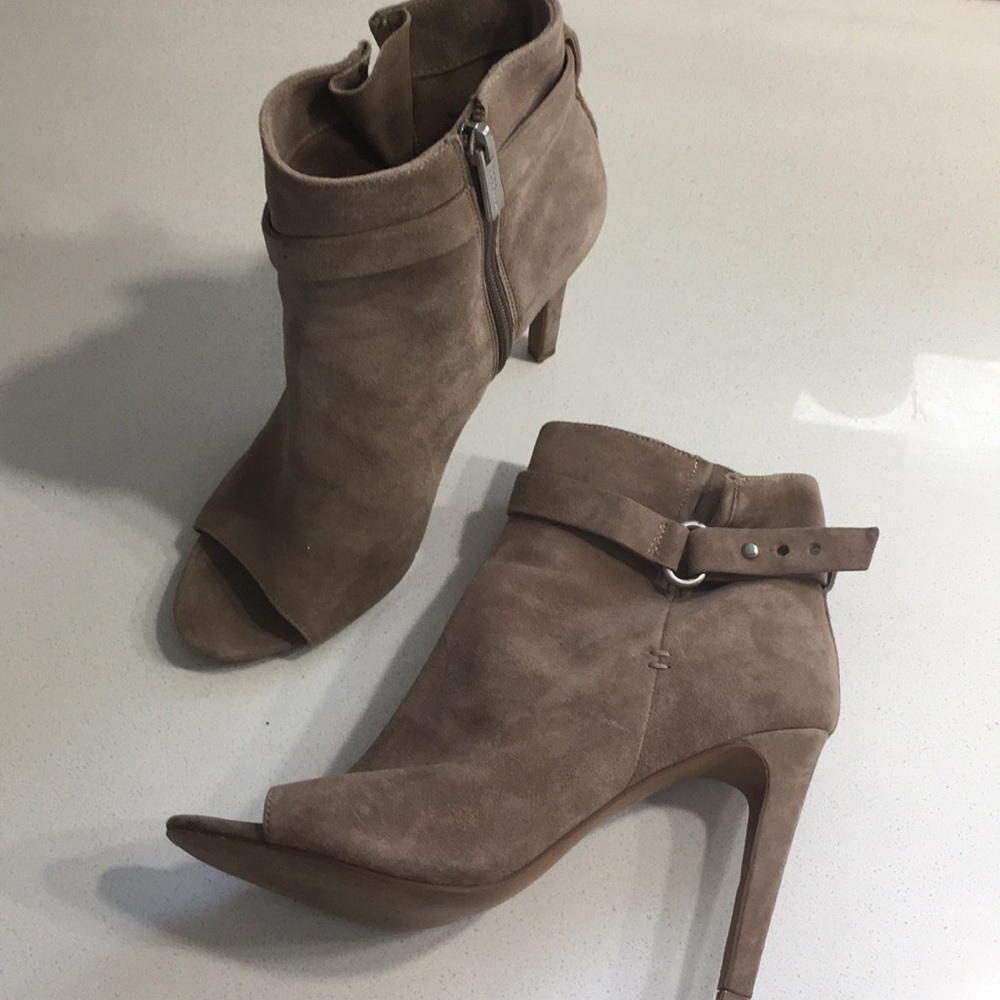 Peep toe tan suede ankle boot size 8